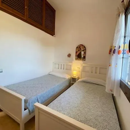 Casa Del Pi With A Shared Pool Σπίτι διακοπών